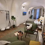U Suteru Boutique Hotel
