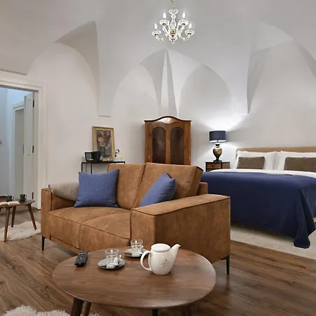 酒店 U Suteru Boutique