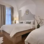 Hotel U Suteru Boutique Praga