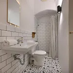 U Suteru Boutique Hotel