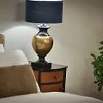 U Suteru Boutique Hotel 4*