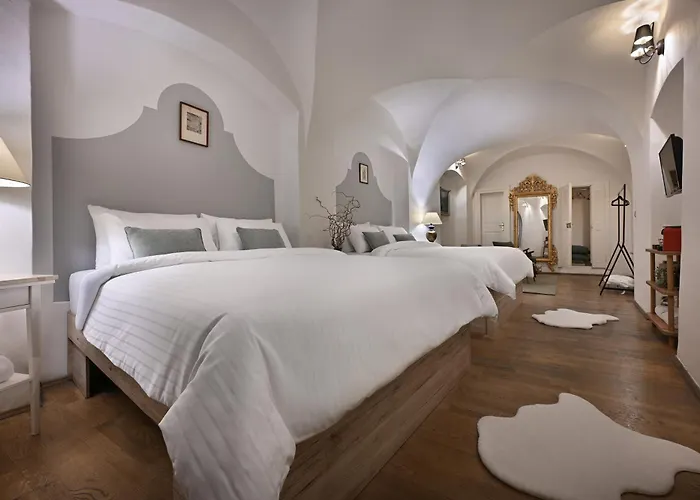 U Suteru Boutique Hotell 4*